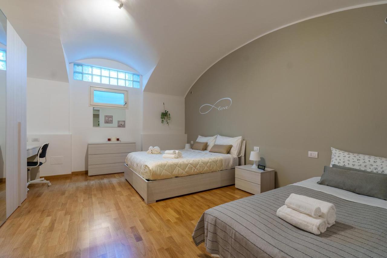 Centro Storico Duomo A 5 Minuti Love Suite Wifi Netflix Милано Екстериор снимка